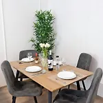 Modern With Free Private Parking In * Timisoara
