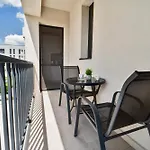 Modern With Free Private Parking In