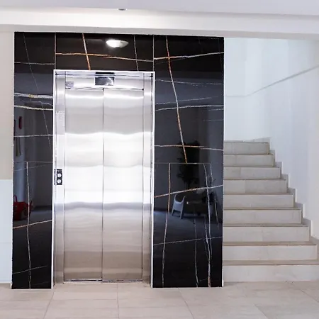 Modern With Free Private Parking In Apartman Temesvár