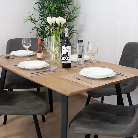 Modern With Free Private Parking In * Timisoara