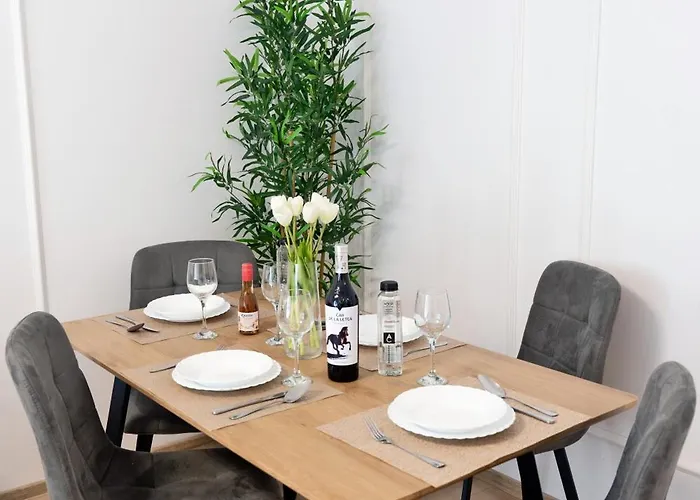 Modern With Free Private Parking In * Timişoara