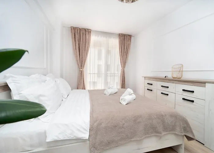 Appartement Modern With Free Private Parking In *