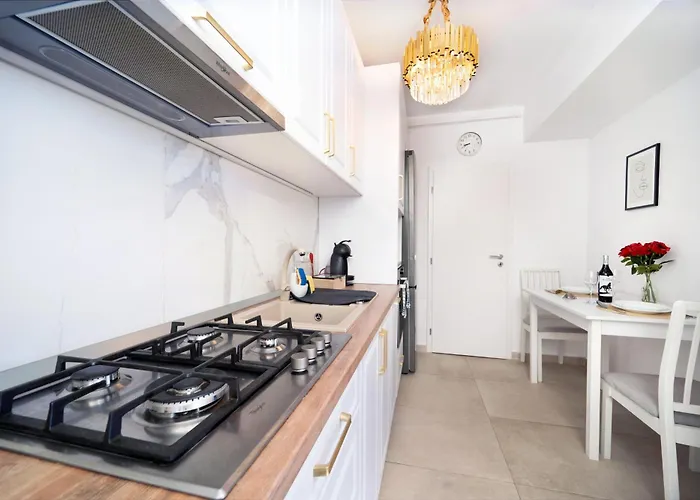 Modern With Free Private Parking In Appartement Timişoara