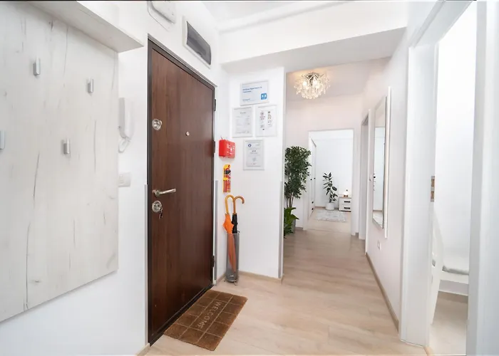 Modern With Free Private Parking In Appartement *