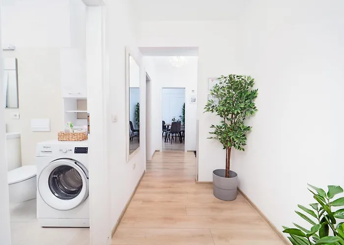 Appartement Modern With Free Private Parking In *