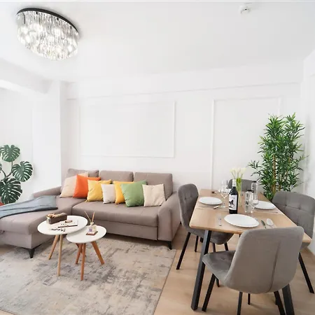 Modern With Free Private Parking In Apartament Timișoara